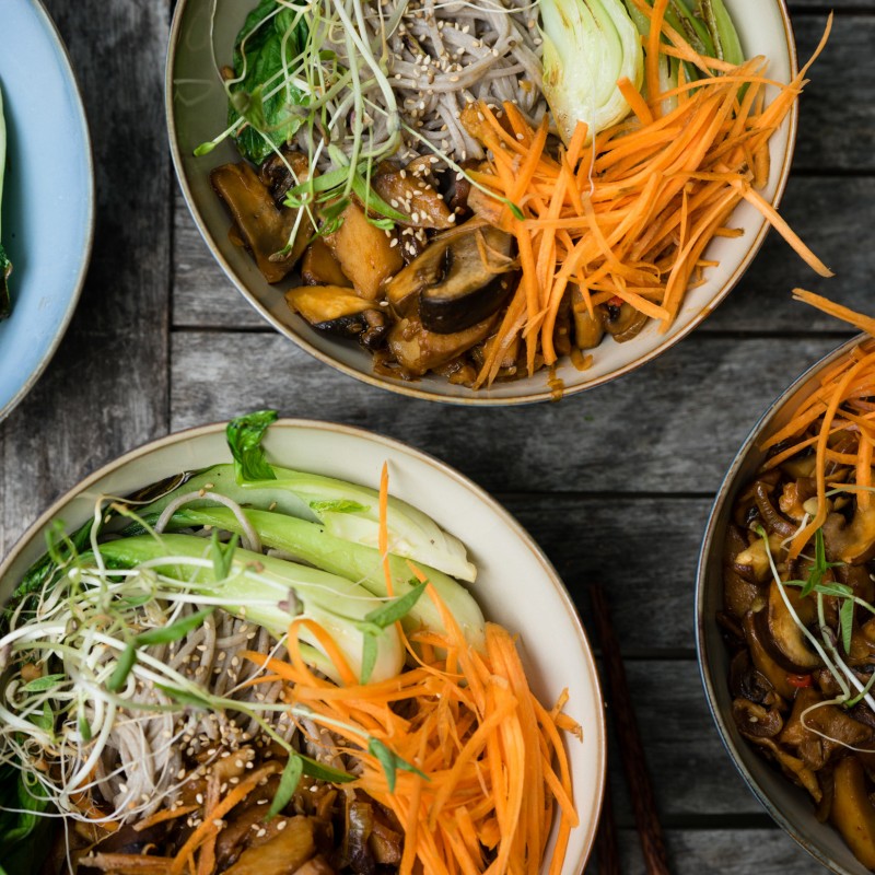 Buchweizennudeln mit Seitan Ragout – Vegane Rezepte auf 100Affen.de