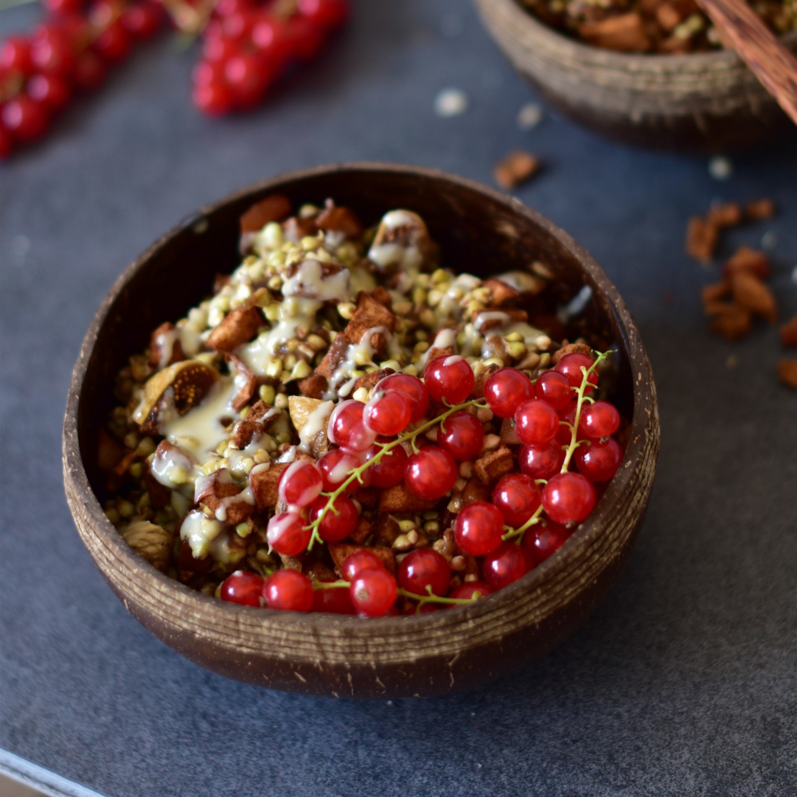 Buchweizen-Apfel-Zimt Müsli – Vegane Rezepte auf 100Affen.de