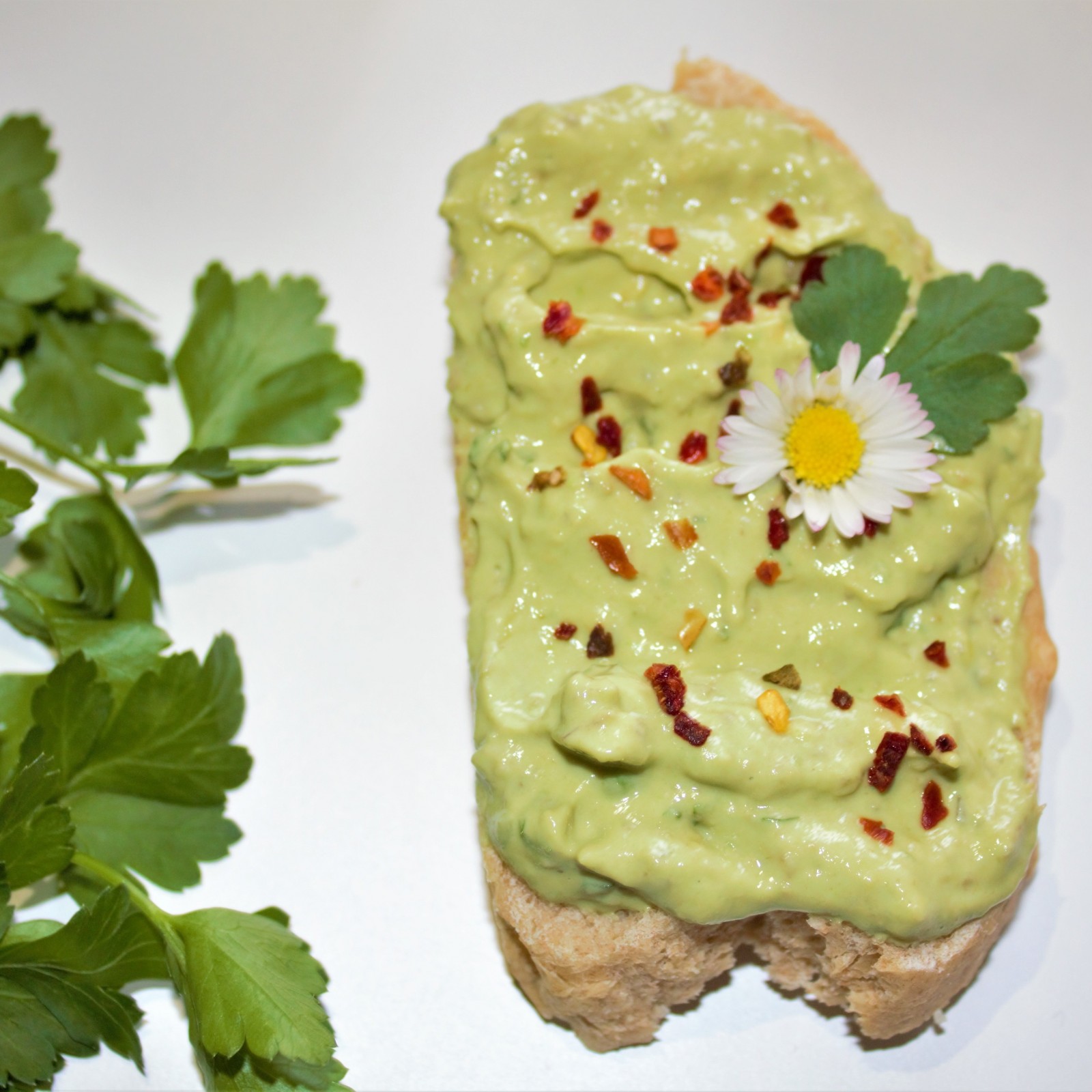 Avocado-Frischkäse-Aufstrich – Vegane Rezepte auf 100Affen.de