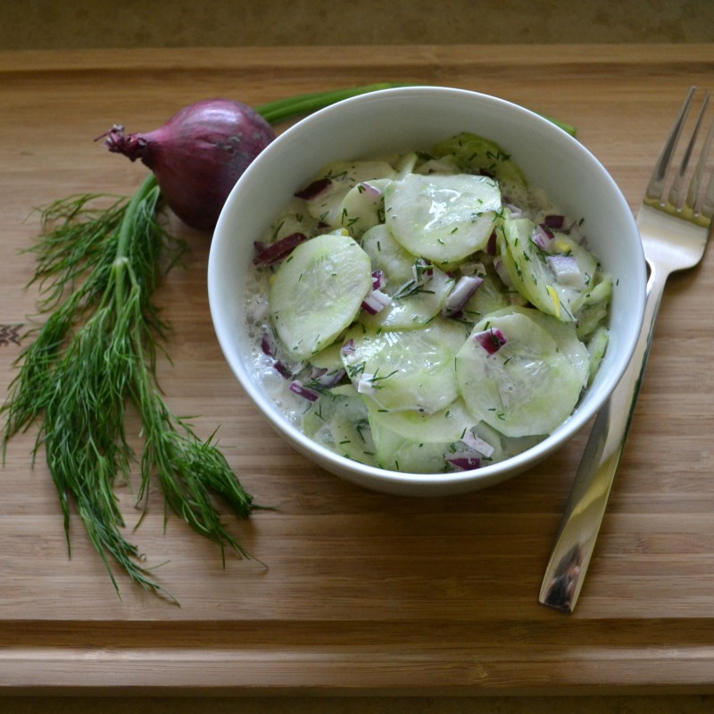 Gurkensalat mit Sahne-Ingwersoße