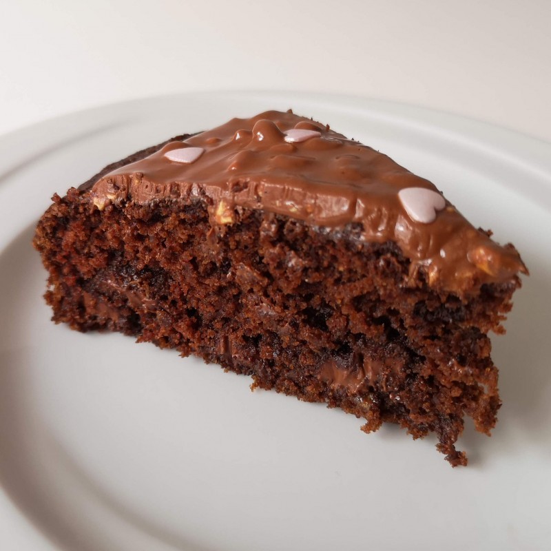 Luftiger Schokoladenkuchen – Vegane Rezepte auf 100Affen.de