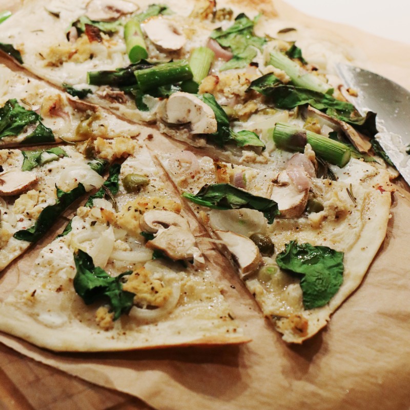 Spargel Flammkuchen