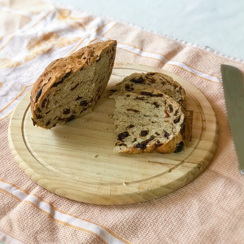 Olivenbrot mit getrockneten Tomaten