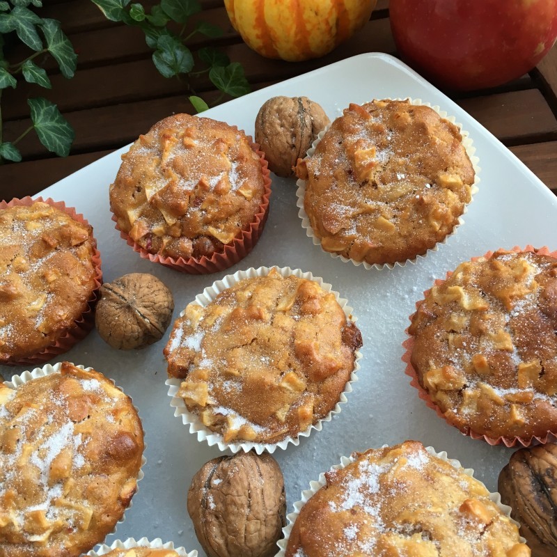 Apfel-Nuss Muffins – Vegane Rezepte auf 100Affen.de